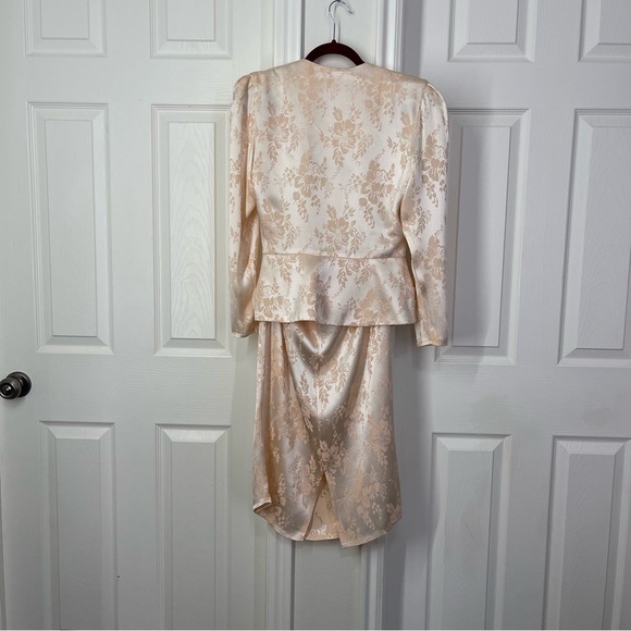 Extraordinary Vintage Skirt Suit Hand Made Embroidery By Michael Marcella LTD - Picture 9 of 12